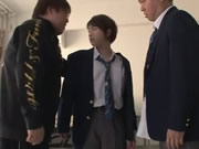 Japanisches Schulmädchen Tadai Mahiro
